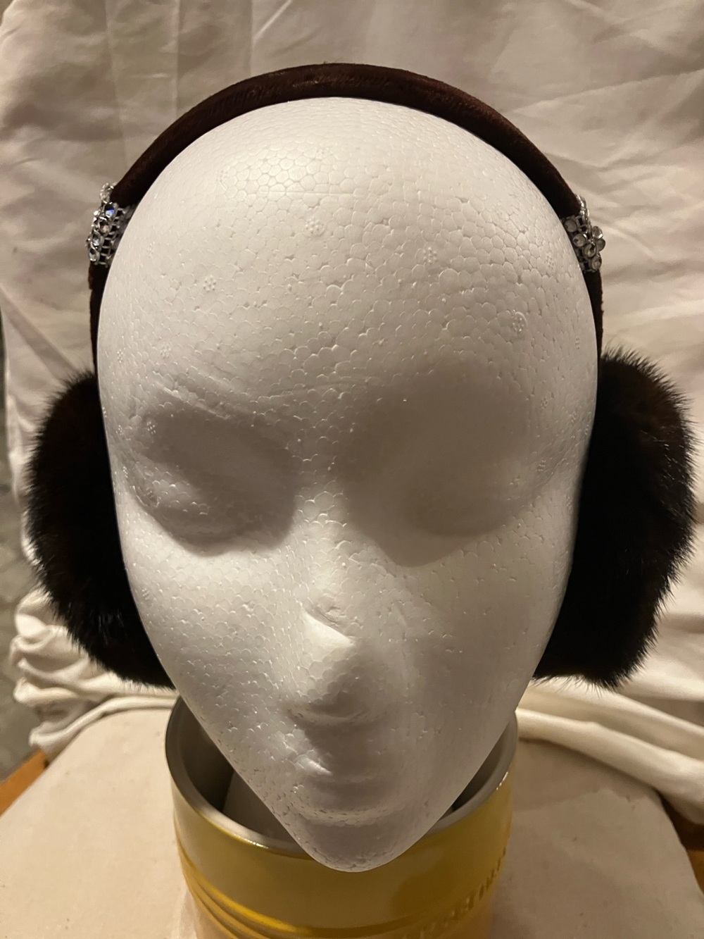 Gorgeous n unique brown velvet with mink ( yes real mink !! ) ear muffs.  Lovely